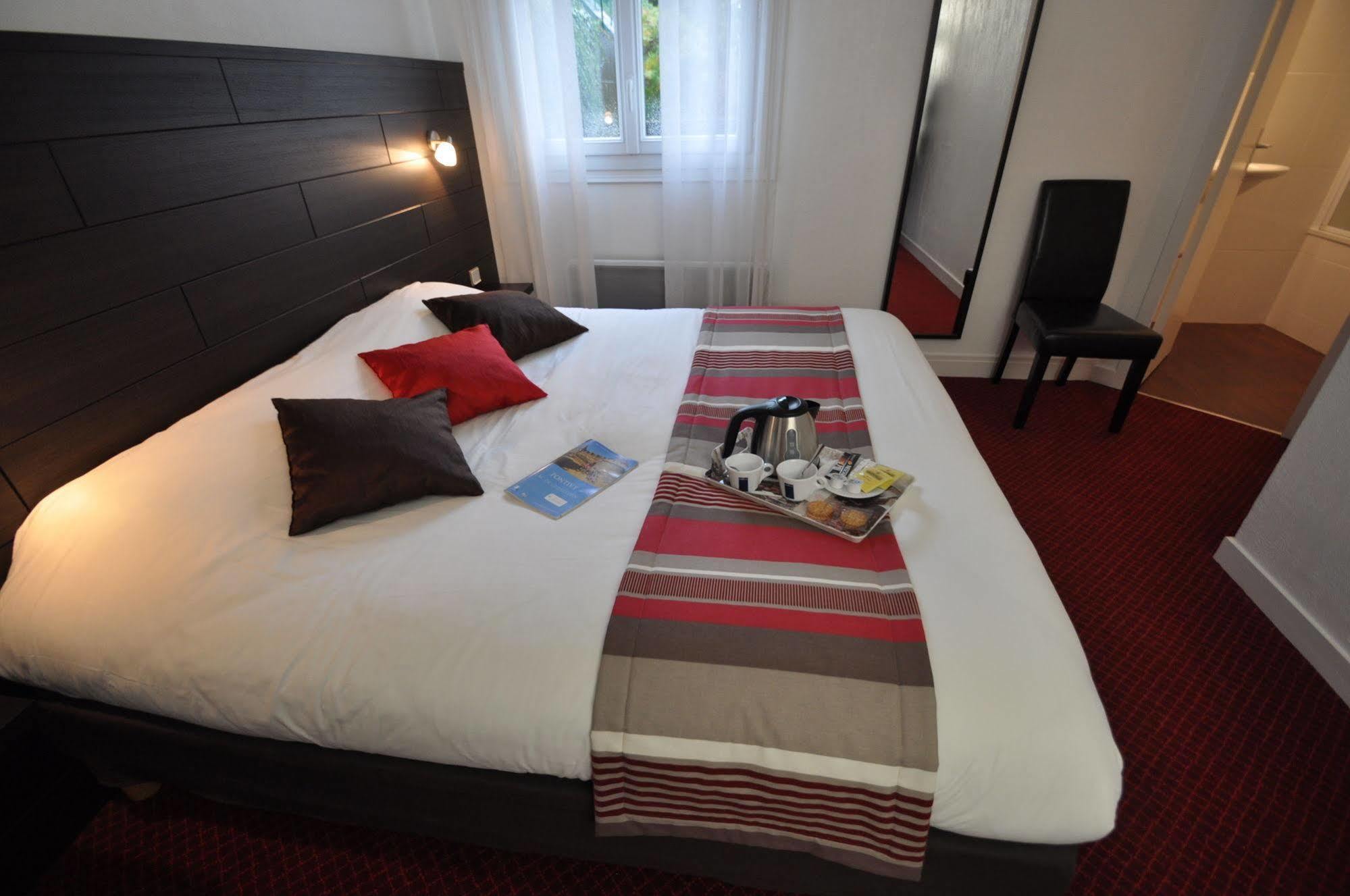 The Originals City, Hotel Du Chateau, Pontivy Eksteriør bilde